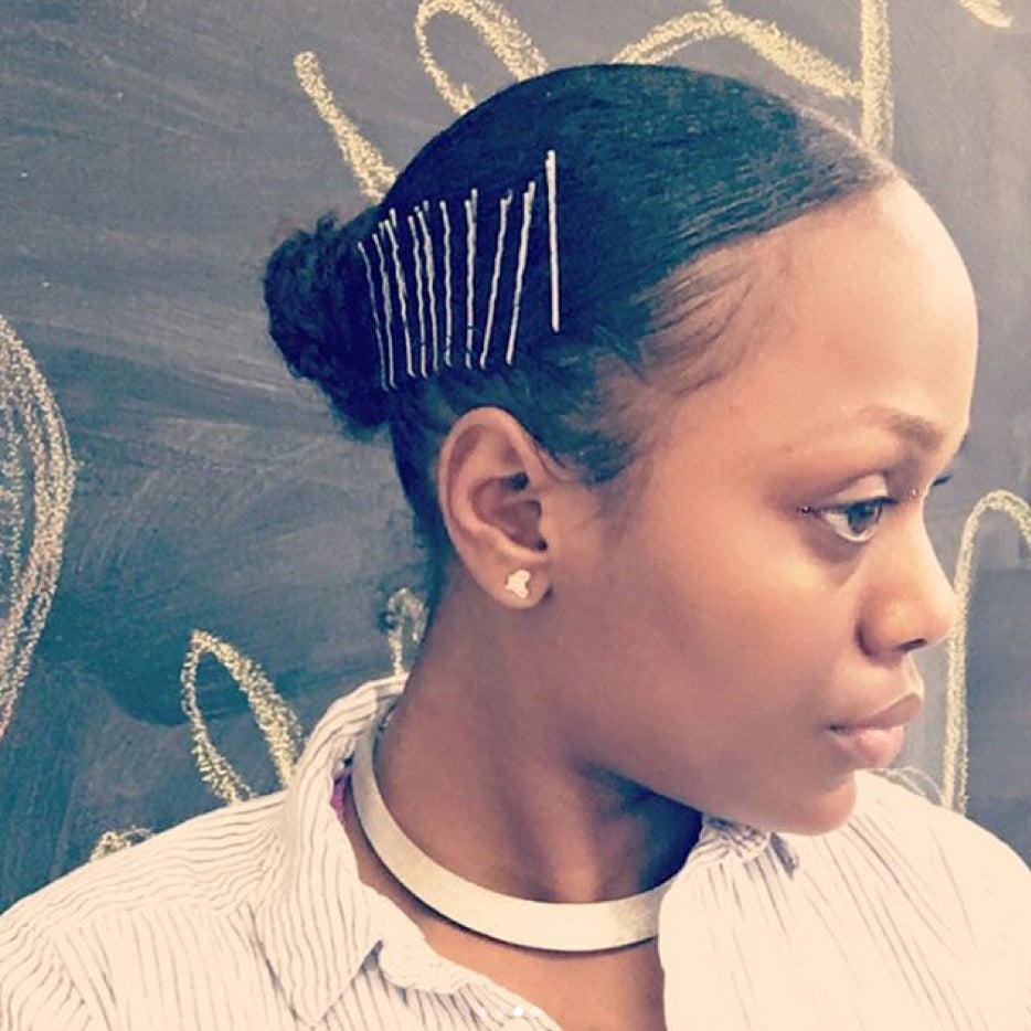 19 Breathtaking and Easy Ways To Wear The Exposed Bobby Pin Trend
